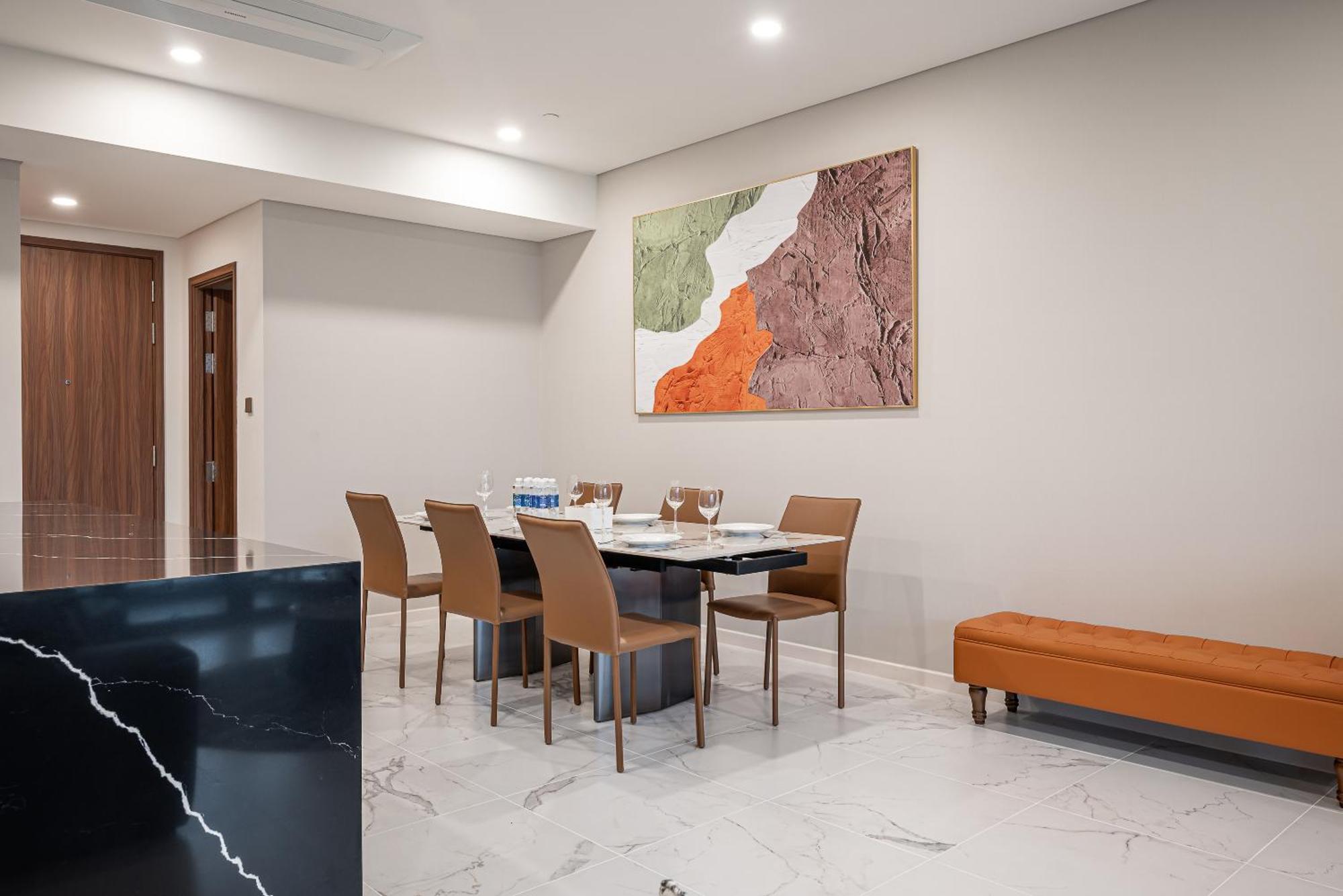 Metropole Sy's Apartment