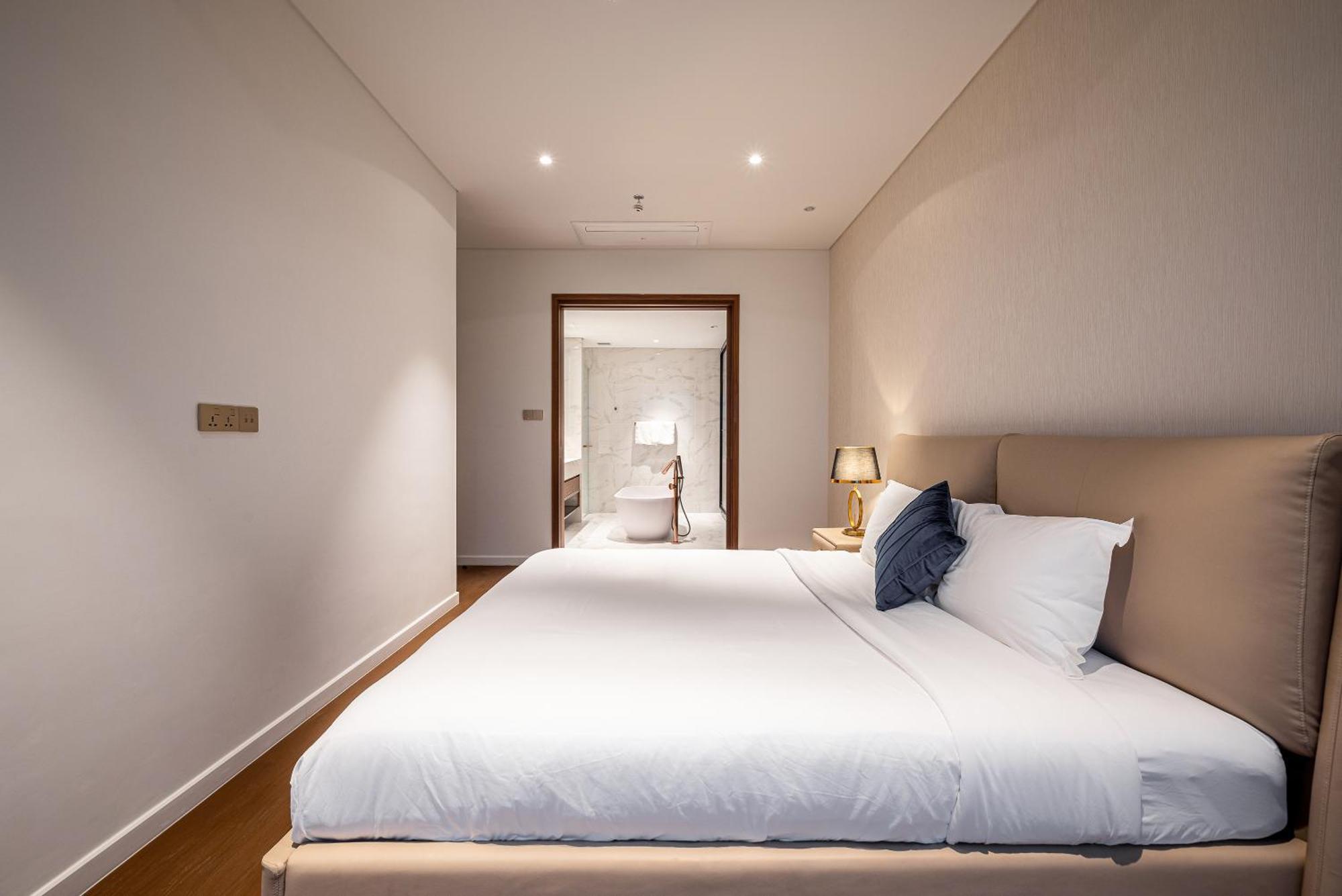 Metropole Sy's Apartment Ho Chi Minh City
